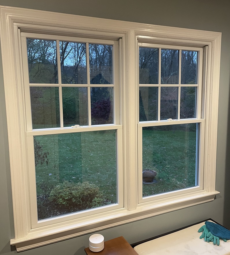 Andersen 400 Series Tilt Wash double hungs in Wilton